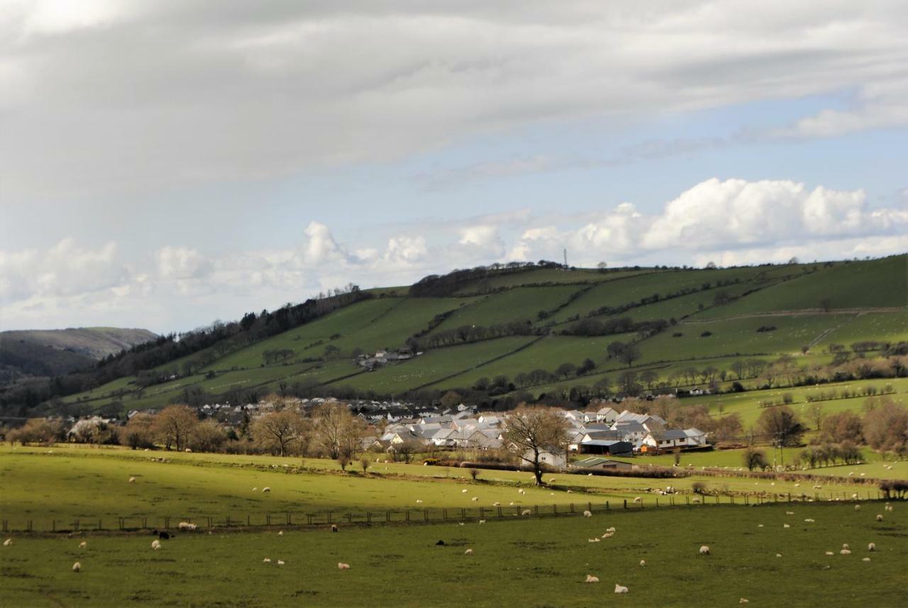 Bro Dafydd Bed & Breakfast Aberystwyth Exterior foto